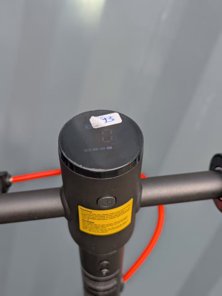 Xiaomi Electric Scooter Elite | Sehr guter Zustand | Blinker & Federung | Gewährleistung