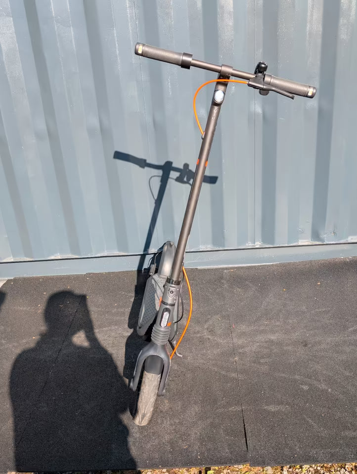 Segway Ninebot F2 Pro | 900W Power & Apple Find My!
