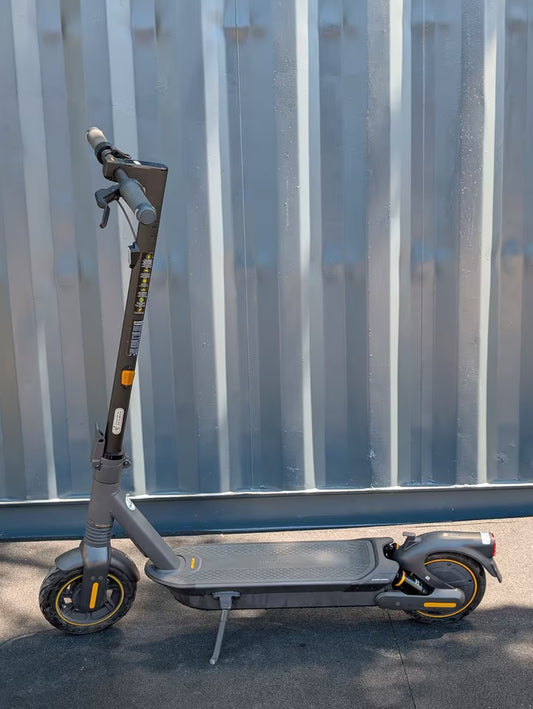 Segway-Ninebot MAX G2 E-Scooter | Generalüberholt & Top Zustand (70km)