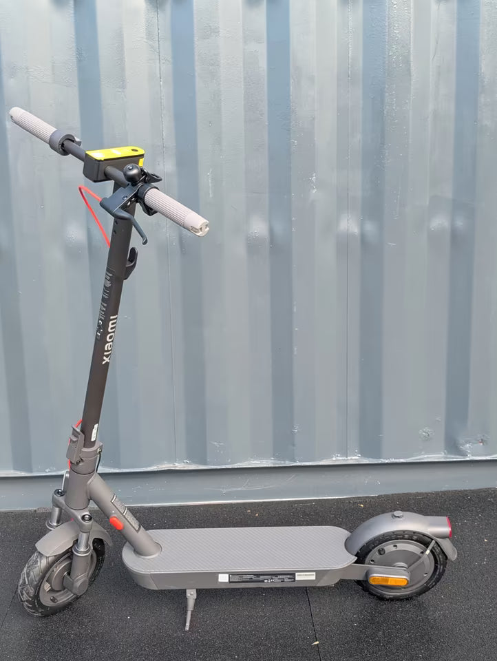 Xiaomi Electric Scooter 5 – Neuwertig & Generalüberholt (60km Reichweite)
