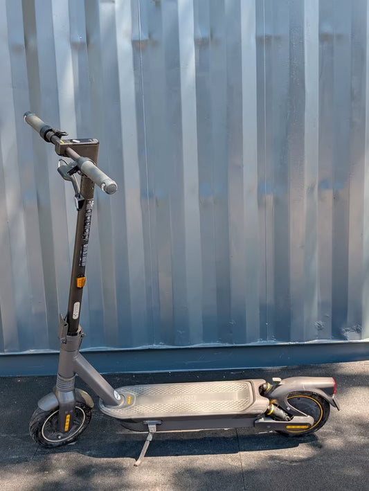 Segway MAX G2 • 70 km Reichweite & Doppelfederung • Generalüberholt